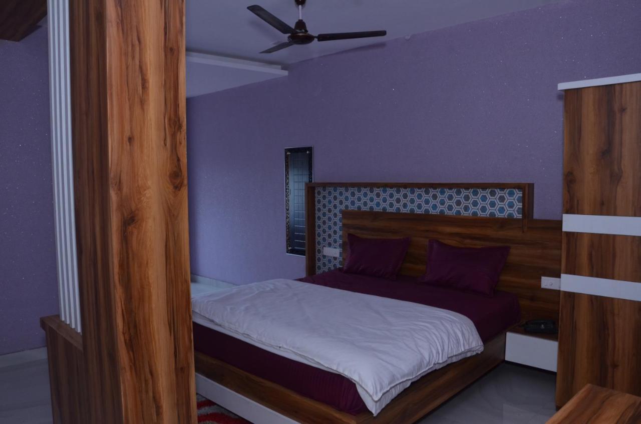 Hotel Blue Bell Raiwala ภายนอก รูปภาพ